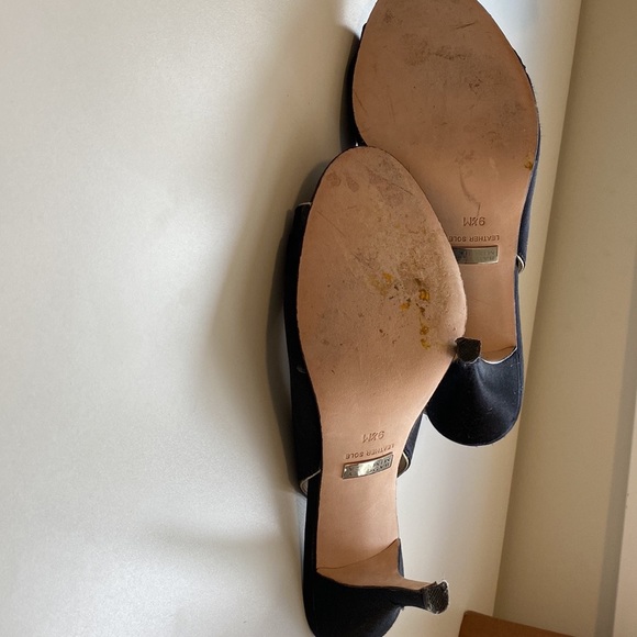 Cute satin pump with rhinestone detail. - Picture 4 of 9